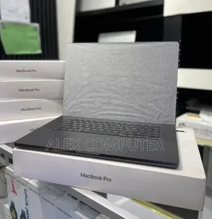New Laptop Apple MacBook Pro 2024 M4 Max 48GB Apple M4 Max SSD 2T