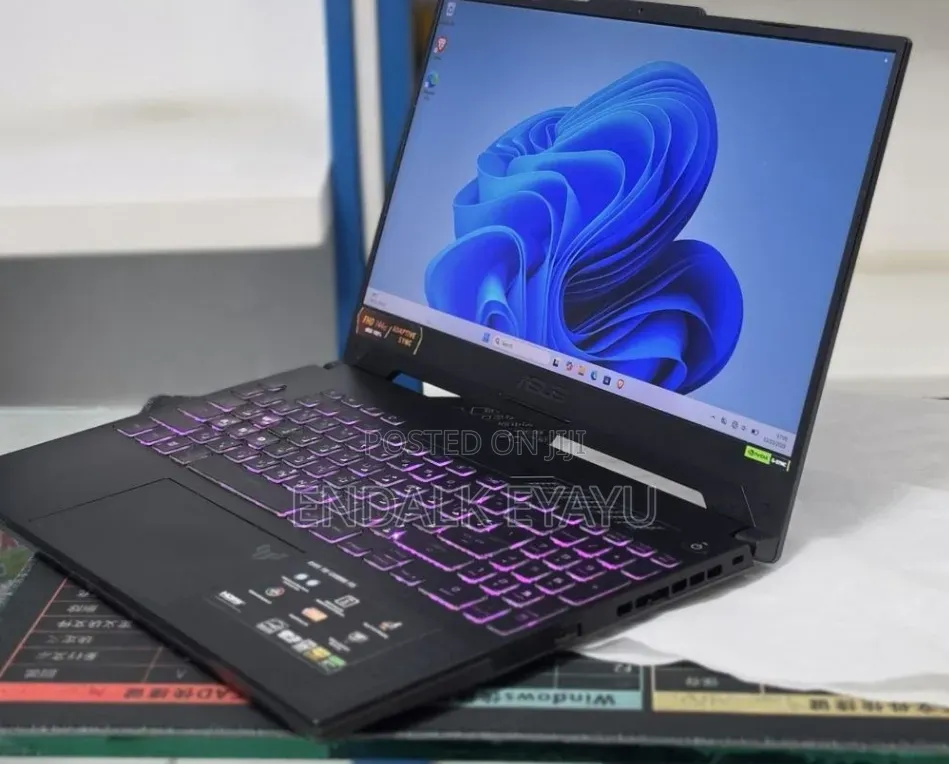 New Laptop Asus TUF Gaming A15 16GB Intel Core i7 SSD 1T
