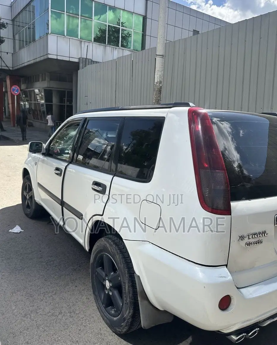 Nissan X-Trail 2009 White