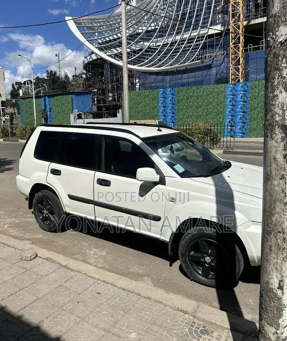 Nissan X-Trail 2009 White