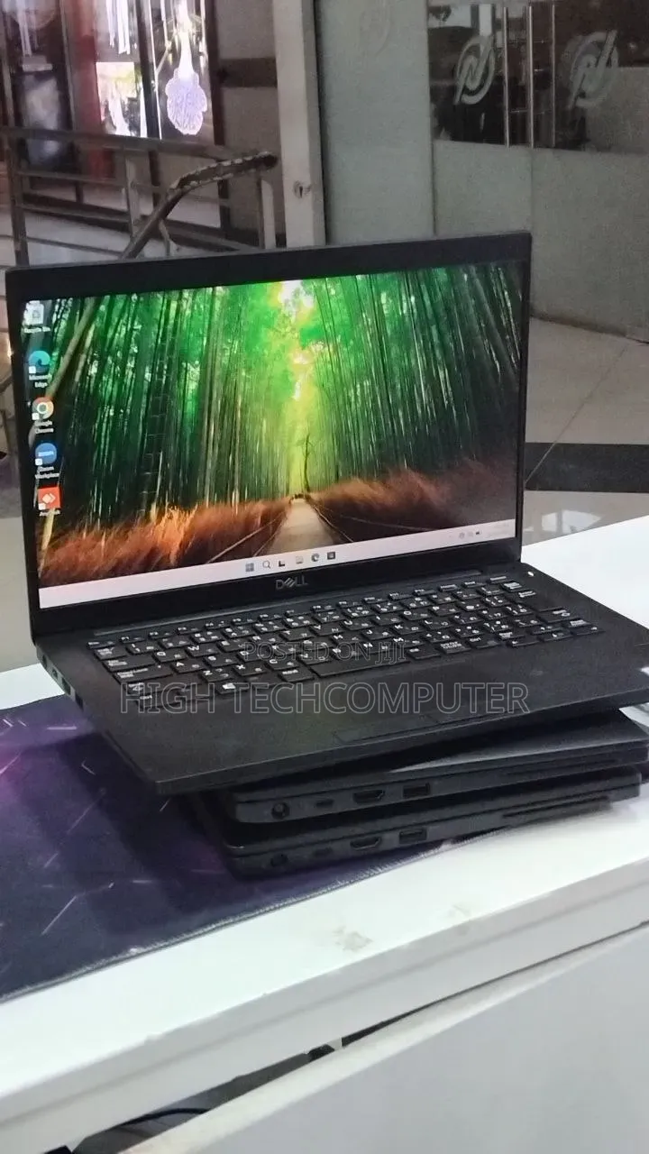 New Laptop Dell Latitude 7390 8GB Intel SSD 256GB