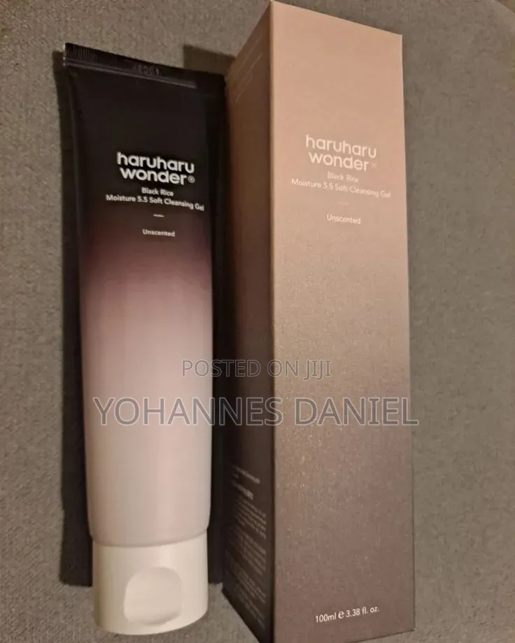 Haruharu Wonder Black Rice Gentle Face Wash