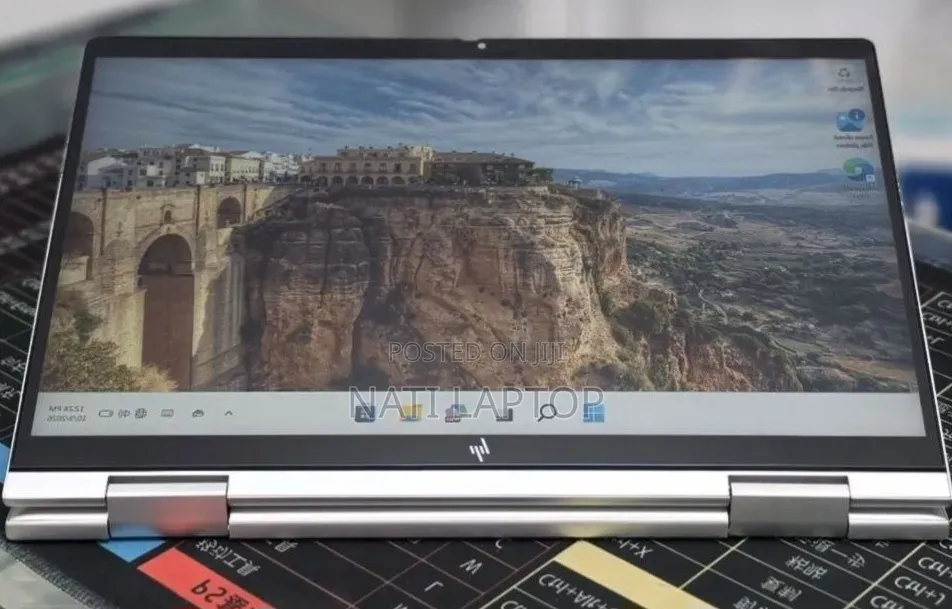 New Laptop HP Envy x360 16GB Intel Core 7 SSD 1T