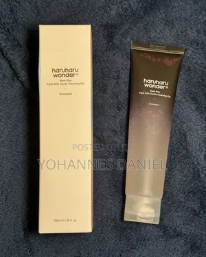 Haruharu Wonder Black Rice Face Wash for Daily Use