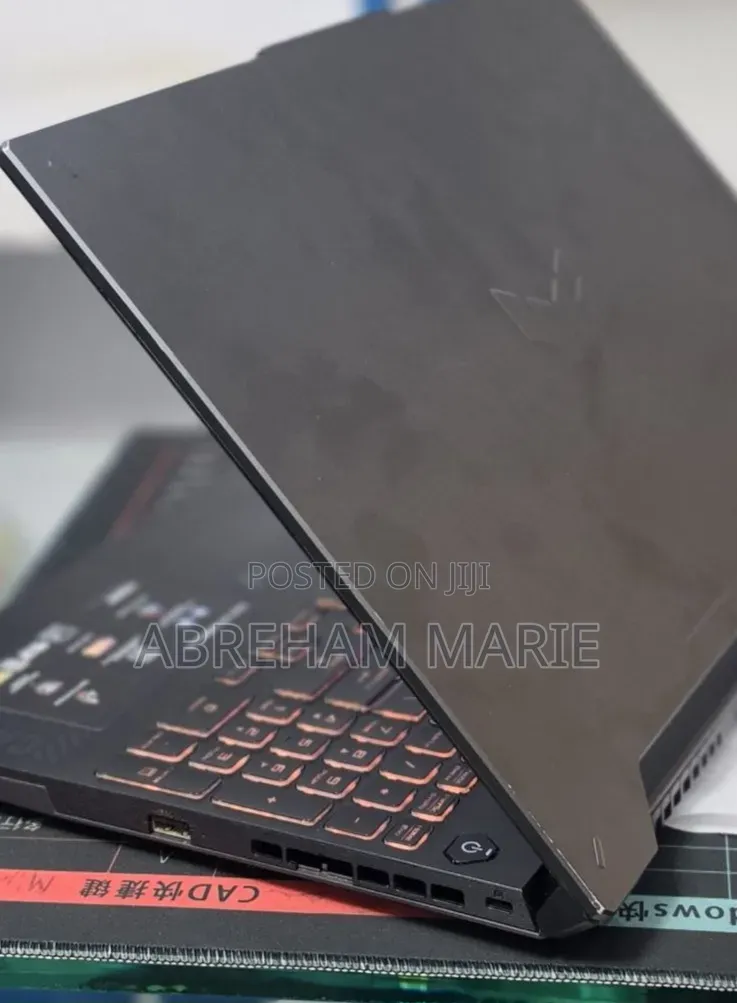 New Laptop Asus TUF Dash F15 16GB Intel Core i7 SSD 1T
