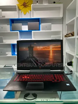 New Laptop HP Omen 17-an188nr 16GB Intel Core i7 SSD 512GB