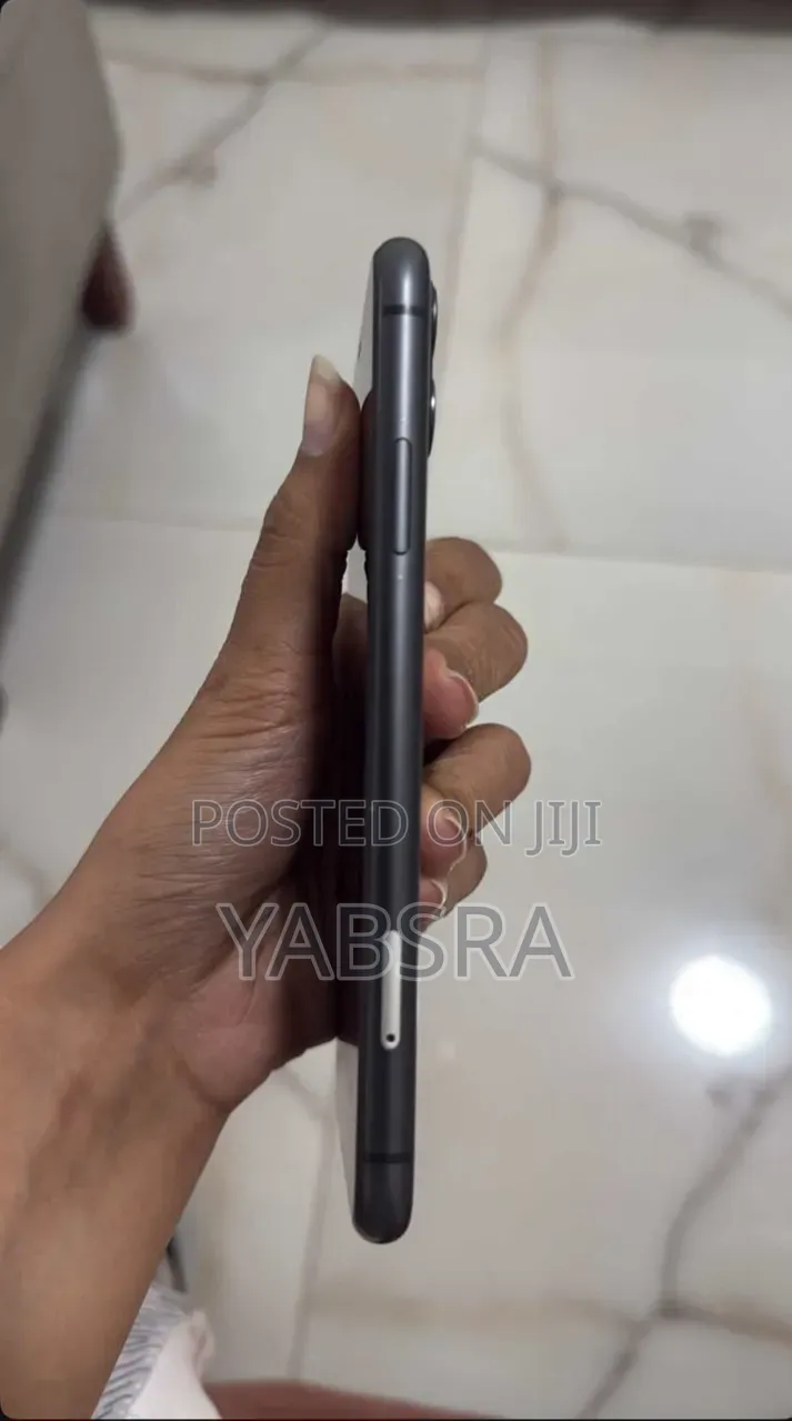 Apple iPhone 11 128 GB Black