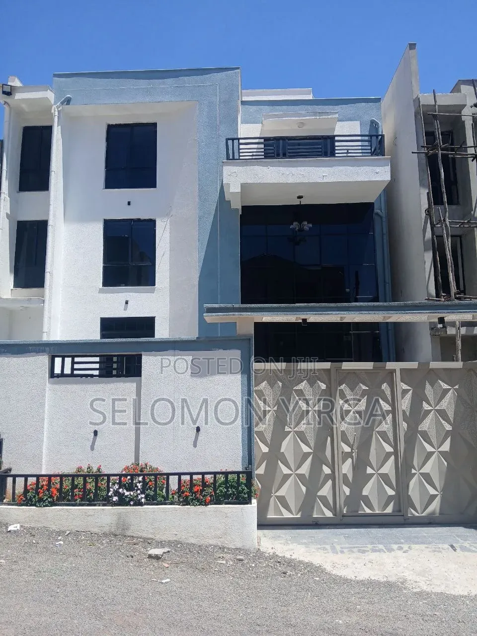 7bdrm House in Adis Ababa, Bole for sale