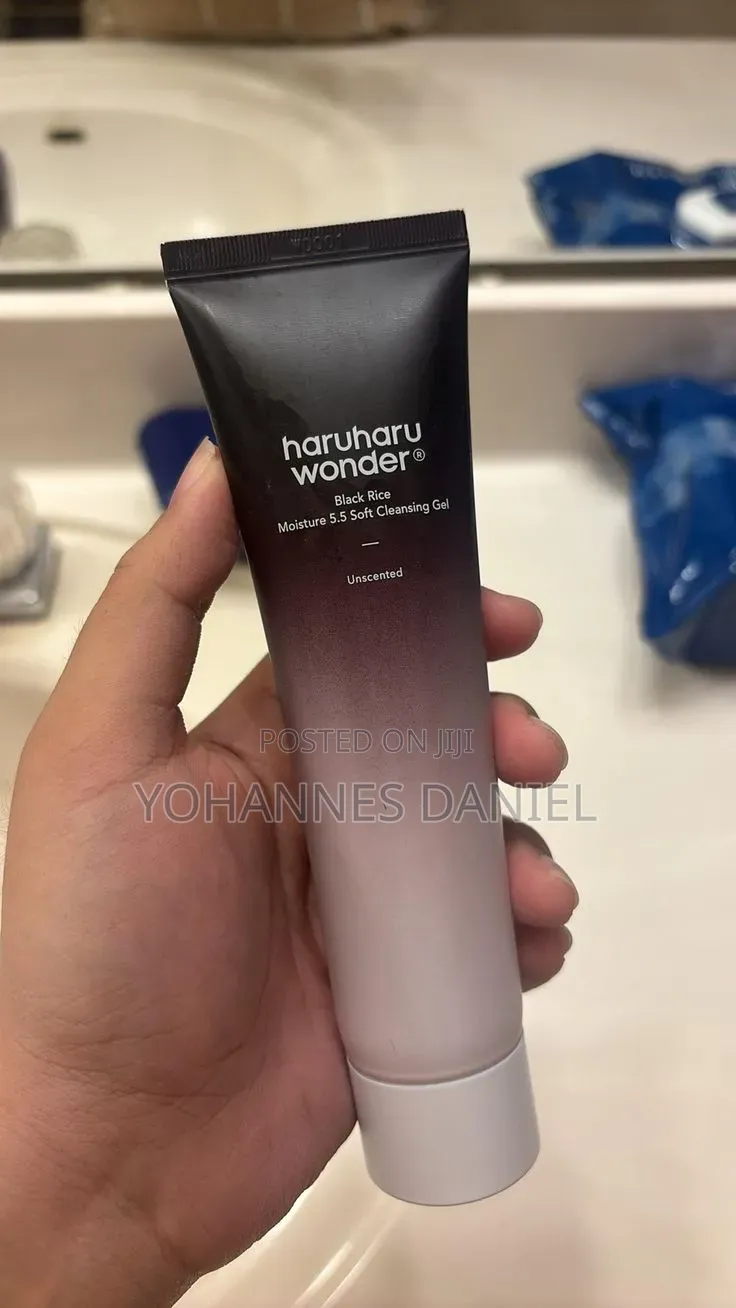 Haruharu Wonder Gentle Facial Cleansing Gel 100ml
