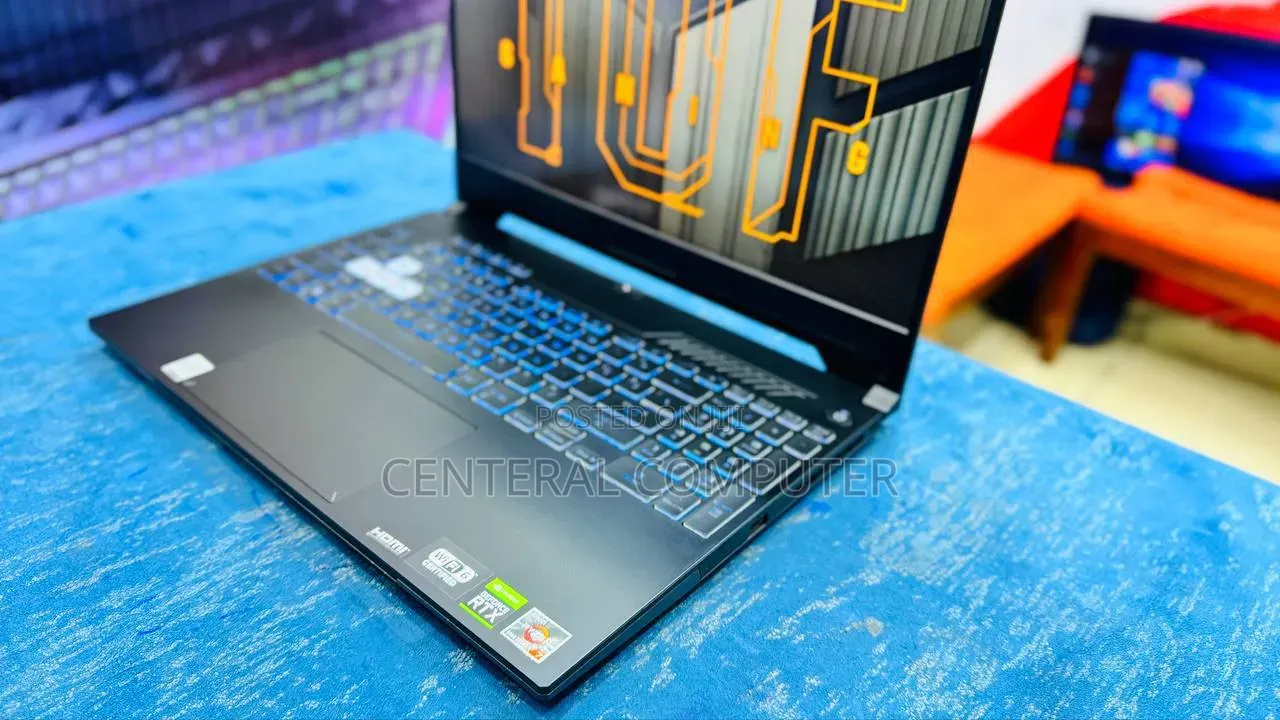 New Laptop Asus ROG Strix G15 16GB AMD Ryzen 5 SSD 512GB