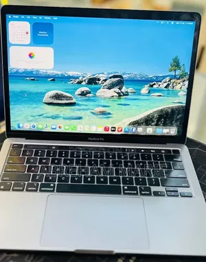 New Laptop Apple MacBook Pro 2022 M2 8GB Intel Core M2 SSD 512GB