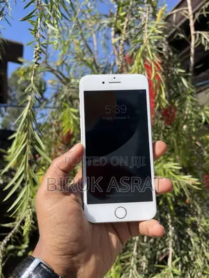 Apple iPhone 7 128 GB White