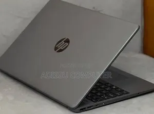 New Laptop HP Stream Notebook 8GB Intel Core i7 SSD 128GB