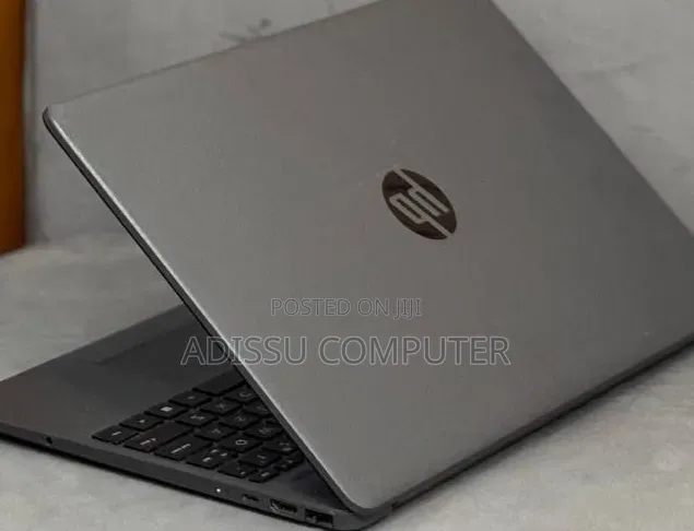 New Laptop HP Stream Notebook 8GB Intel Core i7 SSD 128GB