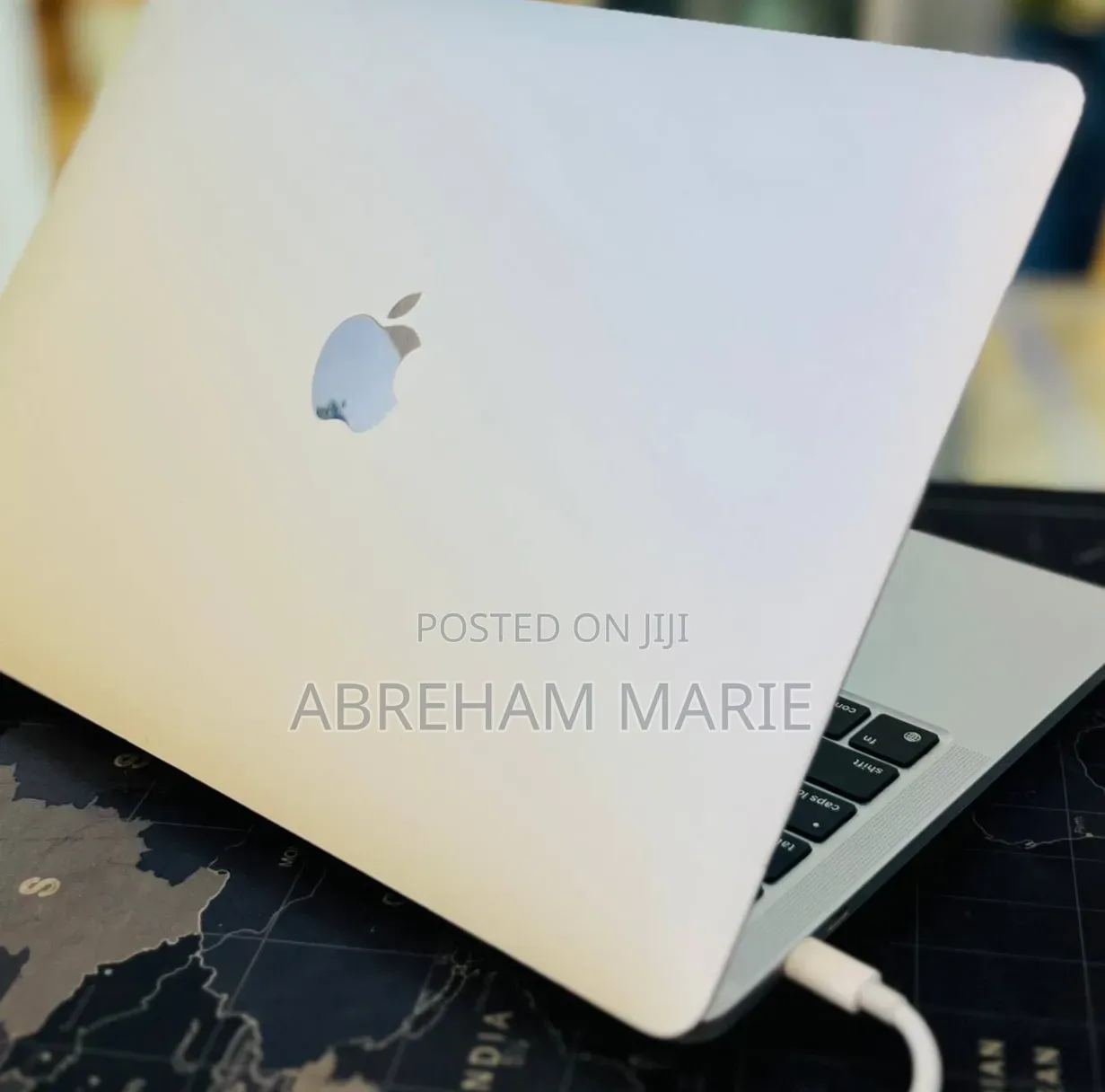 New Laptop Apple MacBook Pro 2021 M1 16GB Apple M1 Pro SSD 256GB