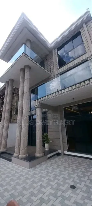 Furnished 6bdrm House in አአ, Bole for sale