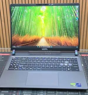 New Laptop MSI Vector GP68 HX 13V 32GB Intel Core i9 SSD 1T