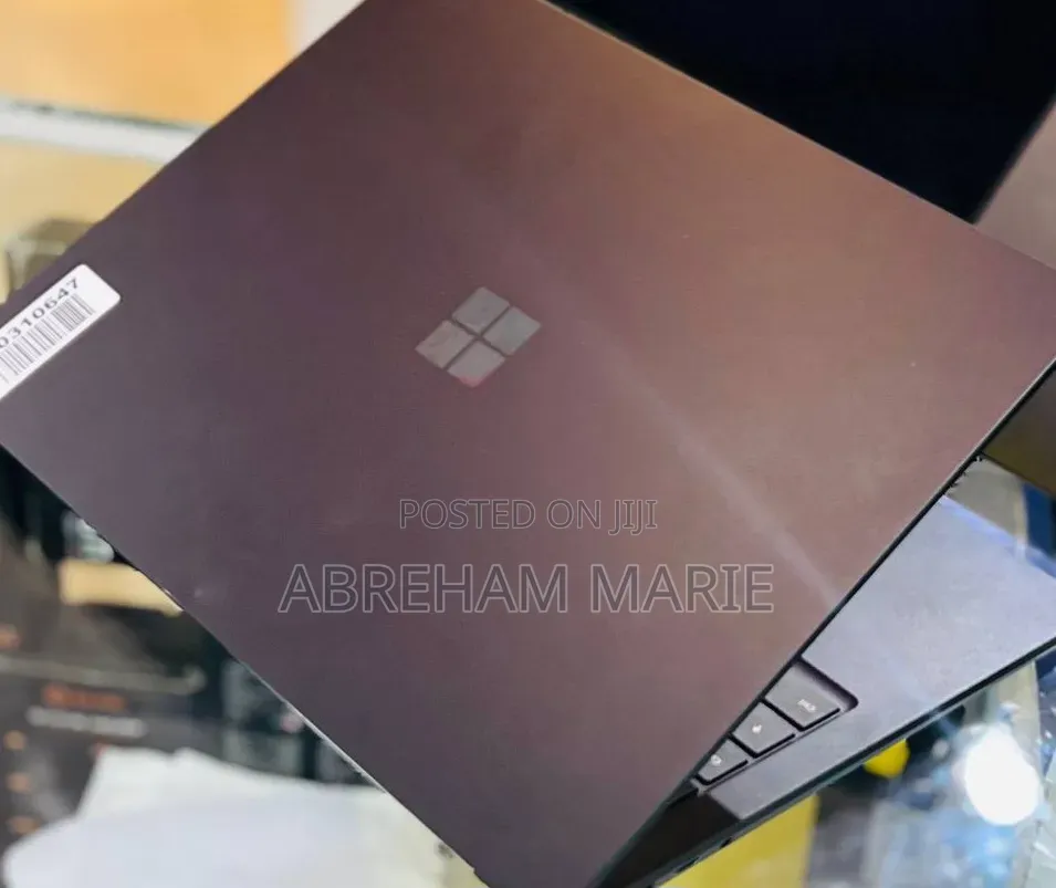 New Laptop Microsoft Surface Laptop 4 16GB Intel Core i7 SSD 512GB