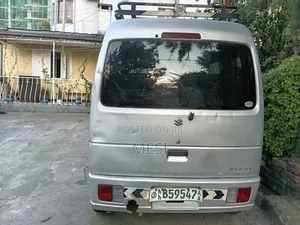 Suzuki Every Wagon 2012 Gray