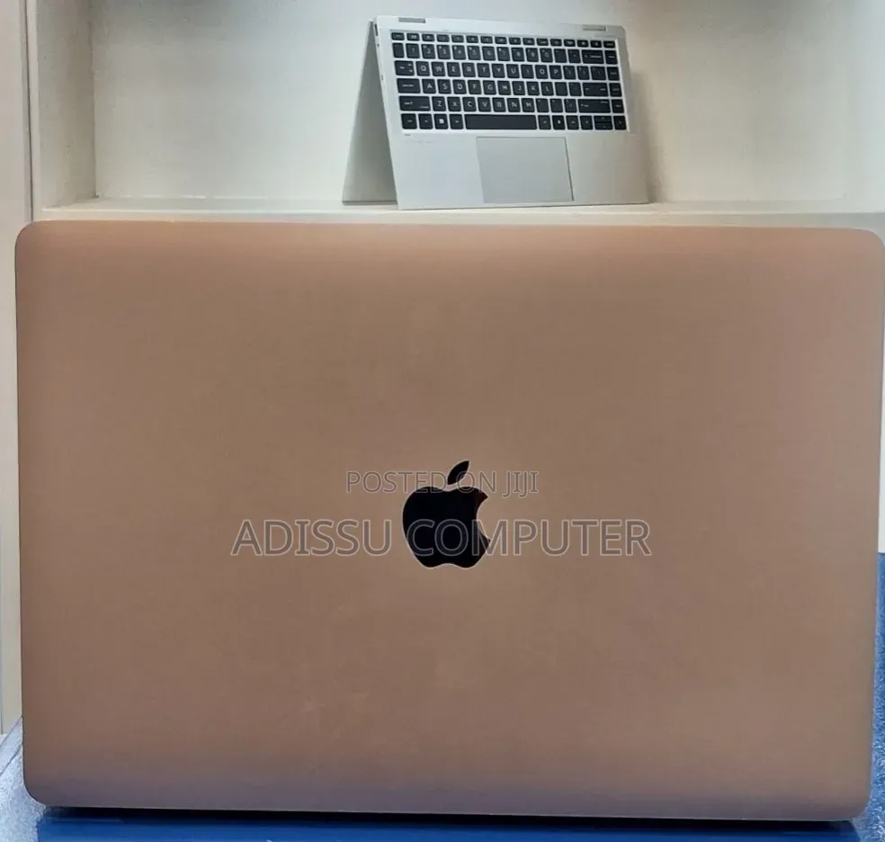 New Laptop Apple MacBook Air 2020 M1 8GB Apple M1 SSD 256GB