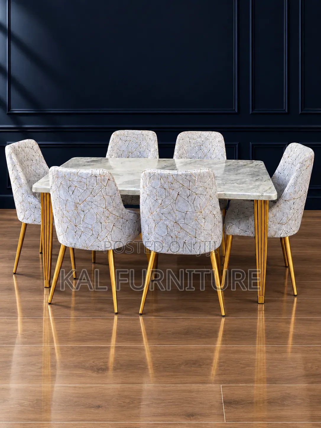 Dinning - መመገቢያ ጠረጴዛ