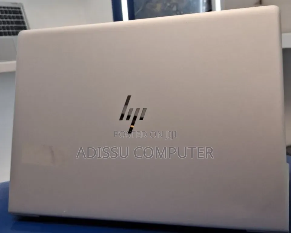 New Laptop HP EliteBook 840 G5 8GB Intel Core i7 SSD 512GB
