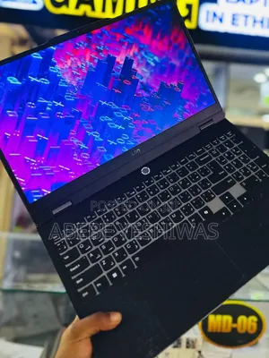 New Laptop Lenovo LOQ 15ARP9 12GB Intel Core i5 SSD 512GB