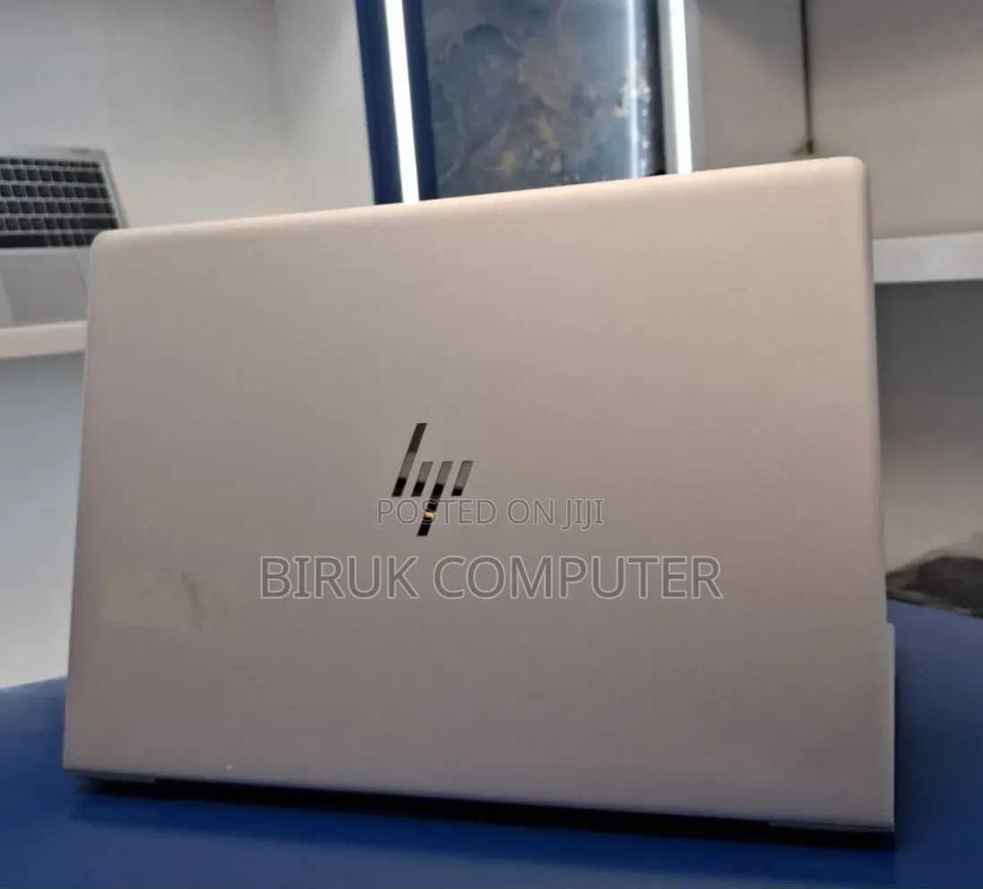 New Laptop HP EliteBook 840 G5 8GB Intel Core i7 SSD 512GB