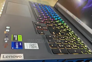 New Laptop Lenovo Legion Pro 7 32GB Intel Core i9 SSD 1T