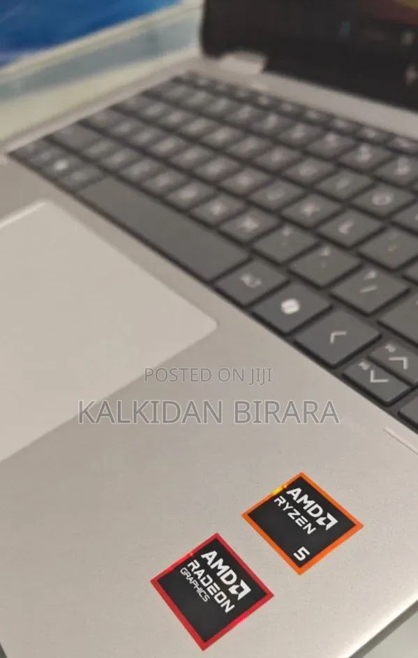 New Laptop HP Envy x360 16GB AMD Ryzen 5 SSD 1T