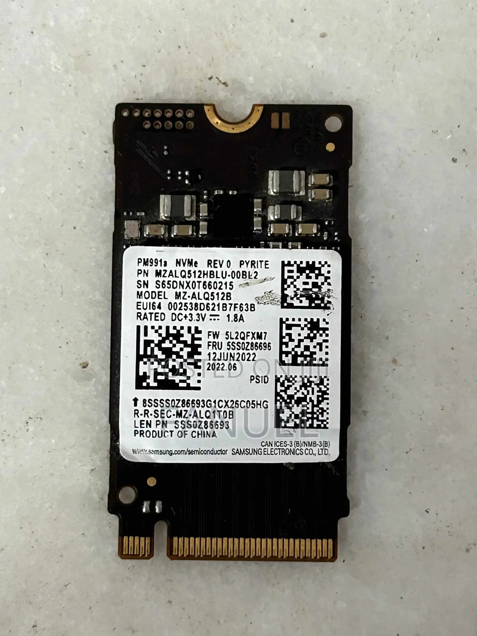 Samsung 512GB NVMe SSD (M.2 2242)