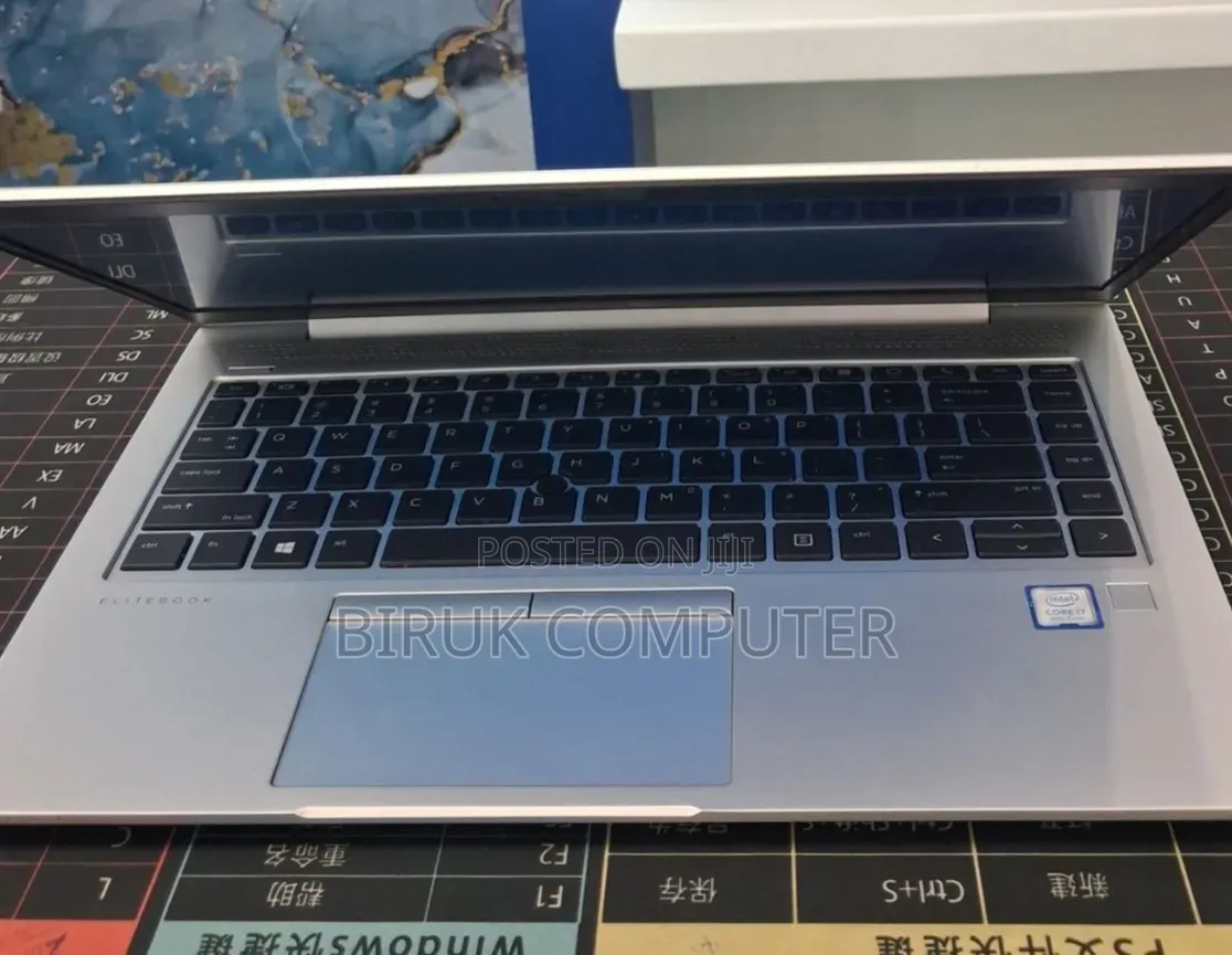 New Laptop HP EliteBook 840 G6 8GB Intel Core i7 SSD 512GB