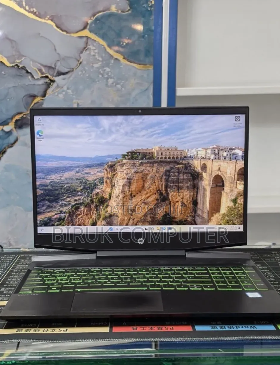 New Laptop HP Pavilion 15 16GB Intel Core i5 SSD 512GB
