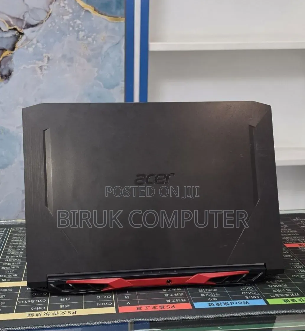 New Laptop Acer Nitro 5 8GB Intel Core i5 SSD 256GB