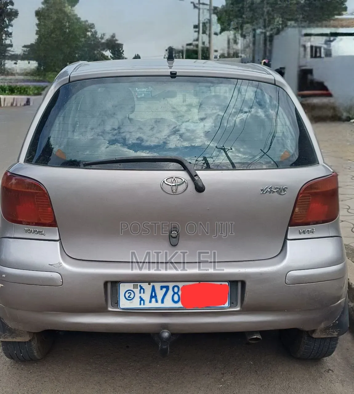 Toyota Vitz 1.3 AWD 5dr 2004 Gray
