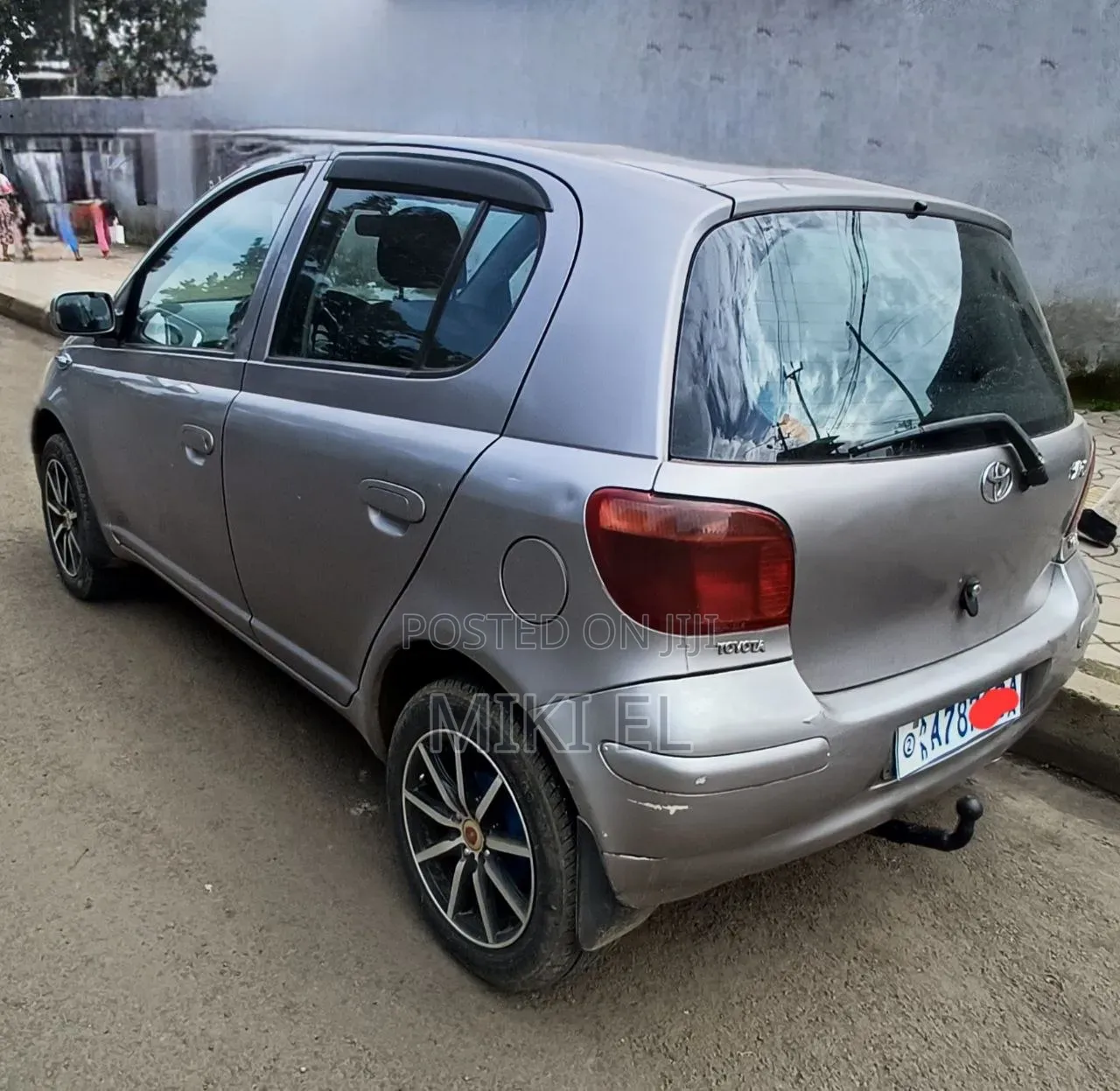 Toyota Vitz 1.3 AWD 5dr 2004 Gray