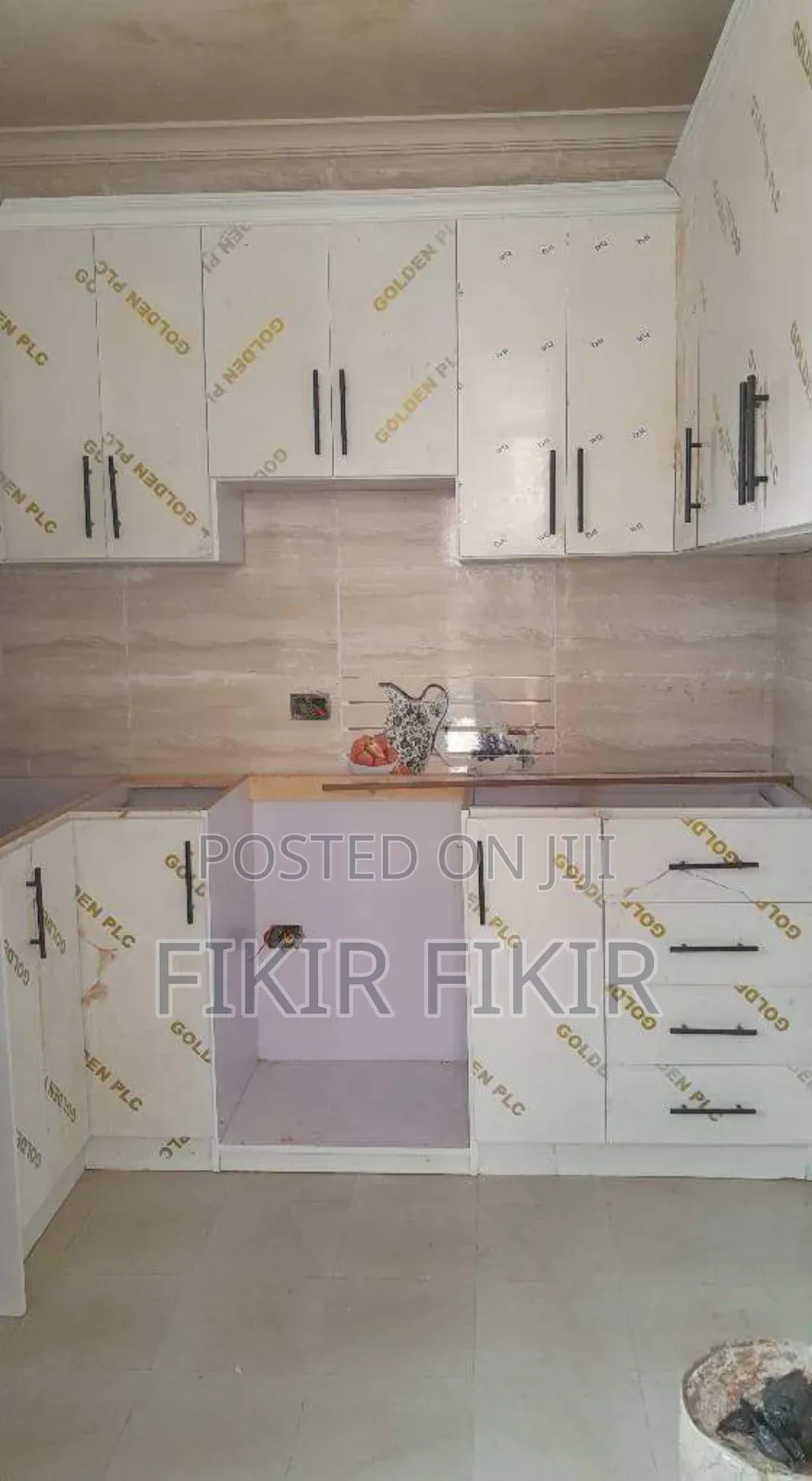 Kitchen Cabinet Installation