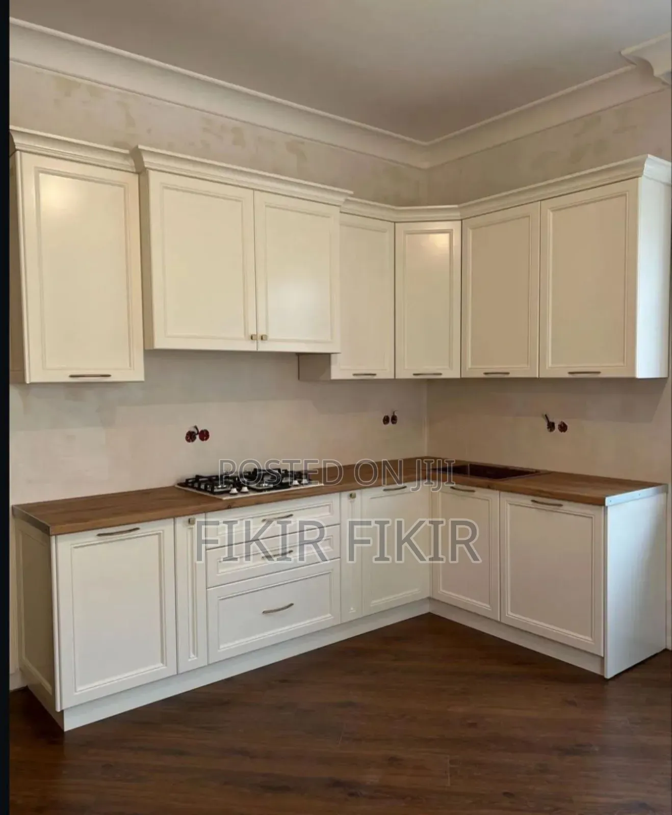 Kitchen Cabinet Installation