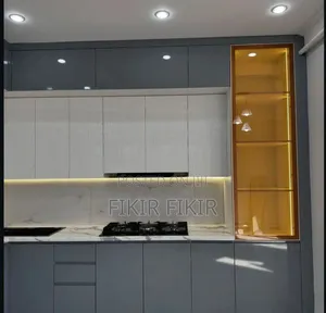 Kitchen Cabinet Installation