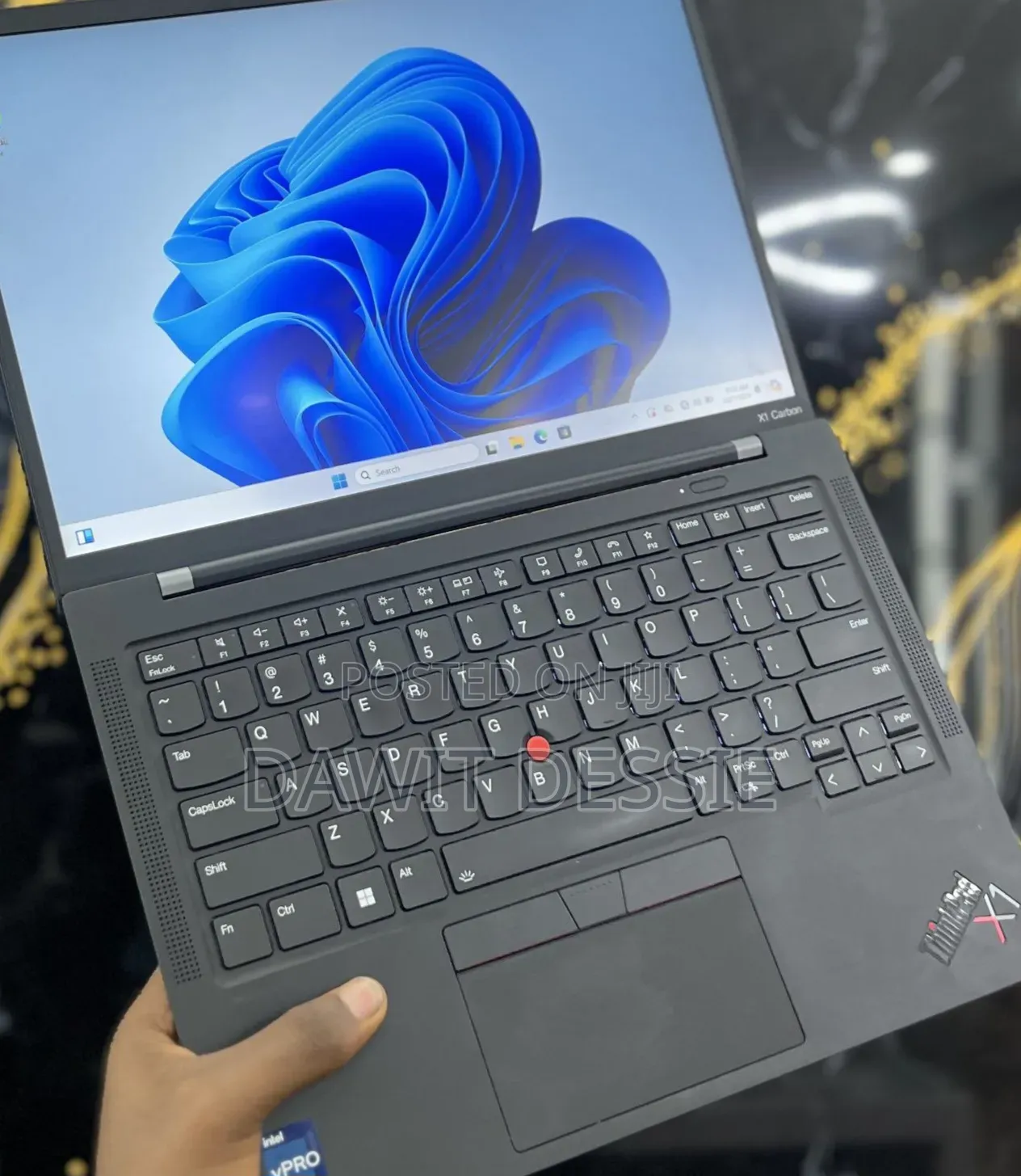 New Laptop Lenovo ThinkPad X1 Carbon Gen11 16GB Intel Core i7 SSD 512GB