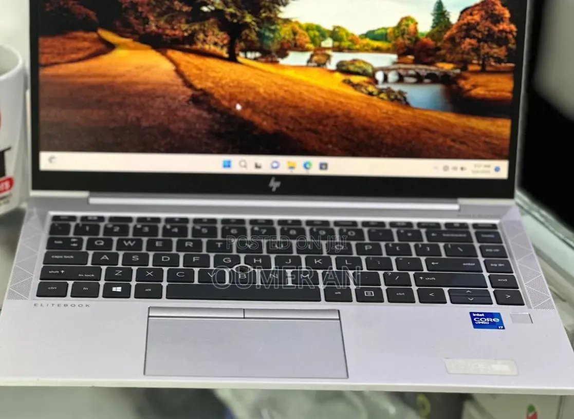 New Laptop HP EliteBook 840 G8 16GB Intel Core i5 SSD 512GB