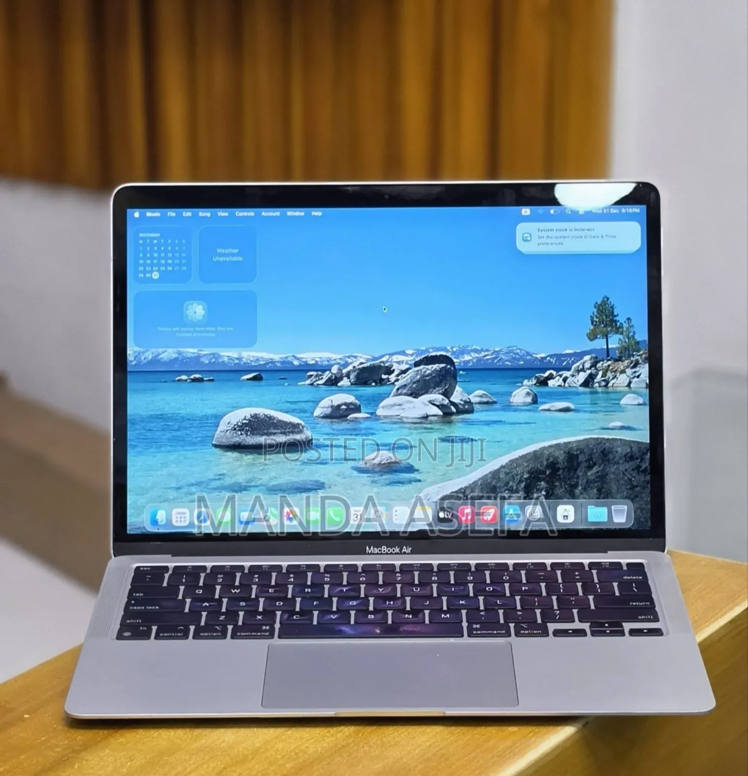 New Laptop Apple MacBook Air 2020 M1 8GB Apple M1 SSD 256GB