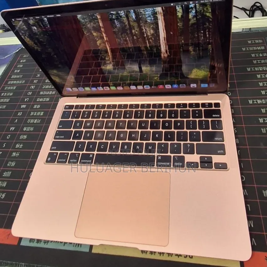 New Laptop Apple MacBook Air 2020 M1 8GB Apple M1 SSD 256GB