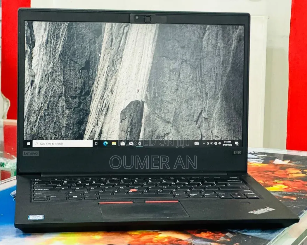 New Laptop Lenovo ThinkPad E495 8GB Intel Core i5 SSD 256GB