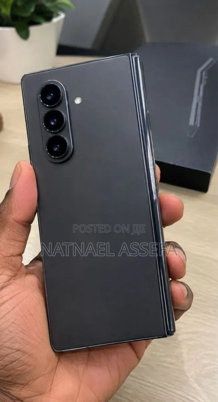 New Samsung Galaxy Z Fold8 256 GB