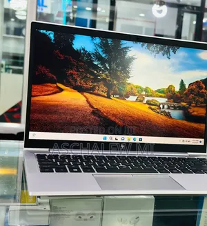 New Laptop HP EliteBook 840 G8 16GB Intel Core i5 SSD 512GB