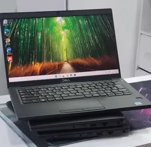 New Laptop Dell Latitude 7390 8GB Intel Core i5 SSD 256GB