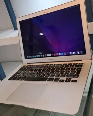 New Laptop Apple MacBook Air 2017 8GB Intel Core i5 SSD 128GB