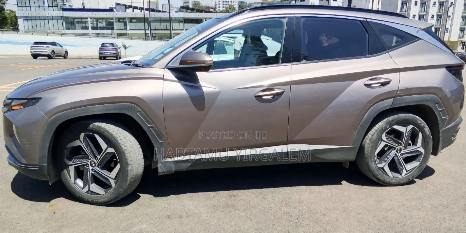 Hyundai Tucson 2022 Brown
