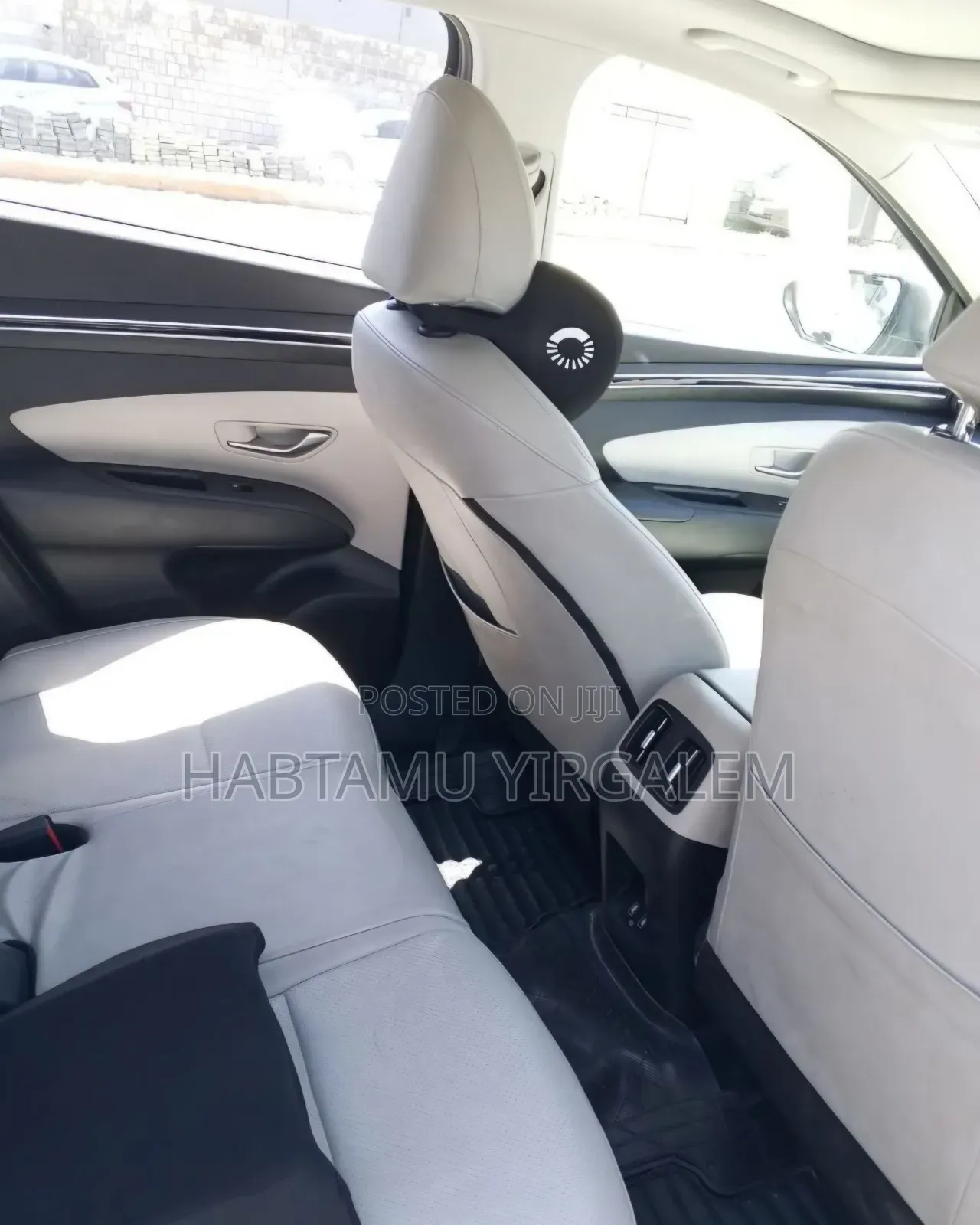 Hyundai Tucson 2022 Brown